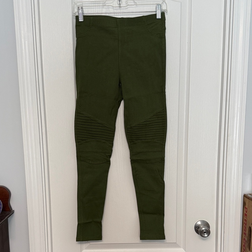 NWOT, Olive Green Moto Leggings
